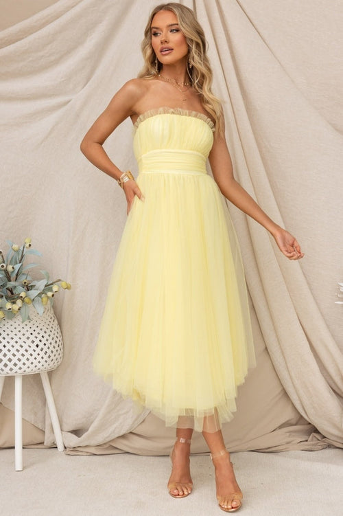 Aera — Abito Lungo in Tulle