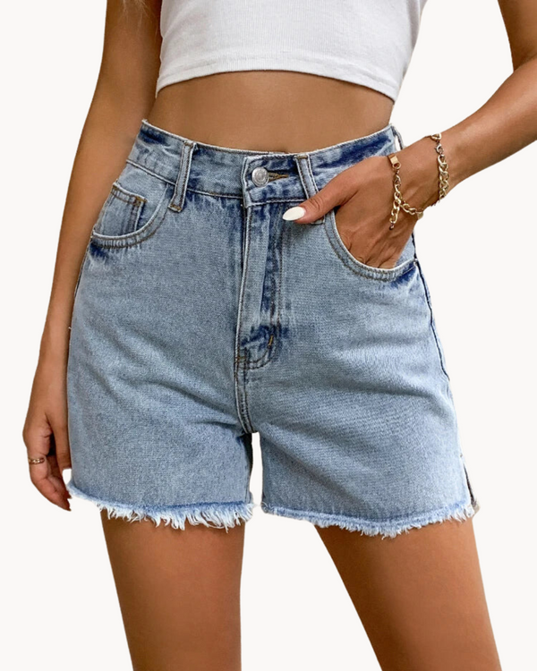 Lara — Shorts in Denim