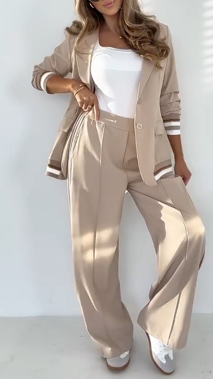Kayla — Completo Casual a Righe con Revers