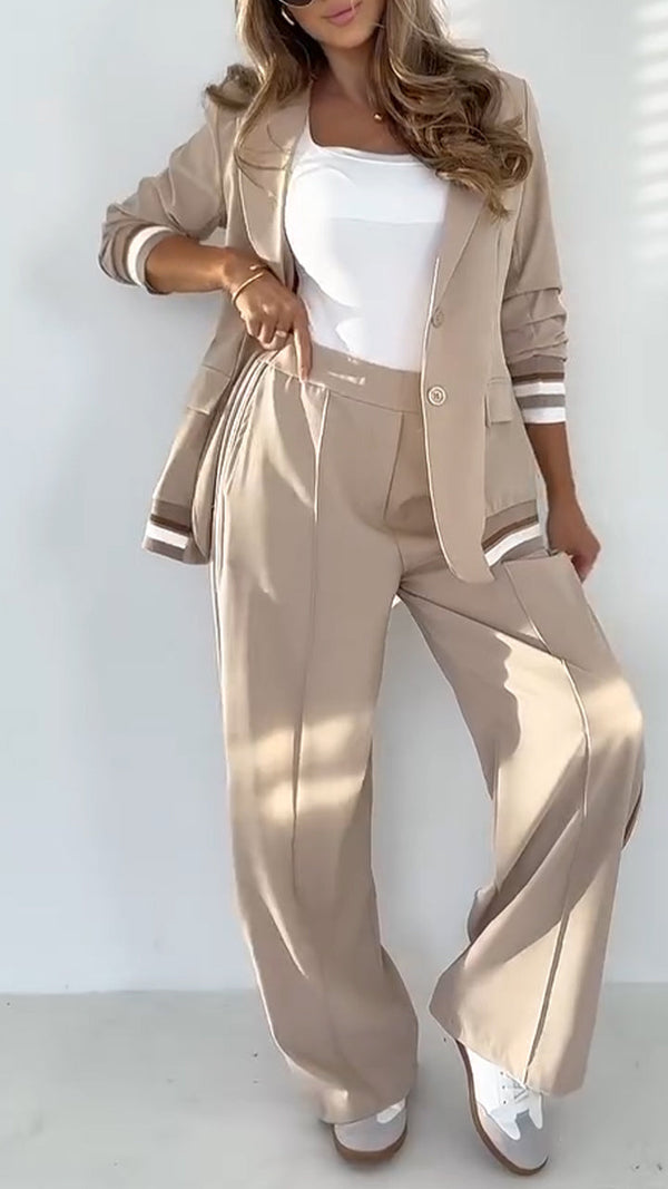 Kayla — Completo Casual a Righe con Revers