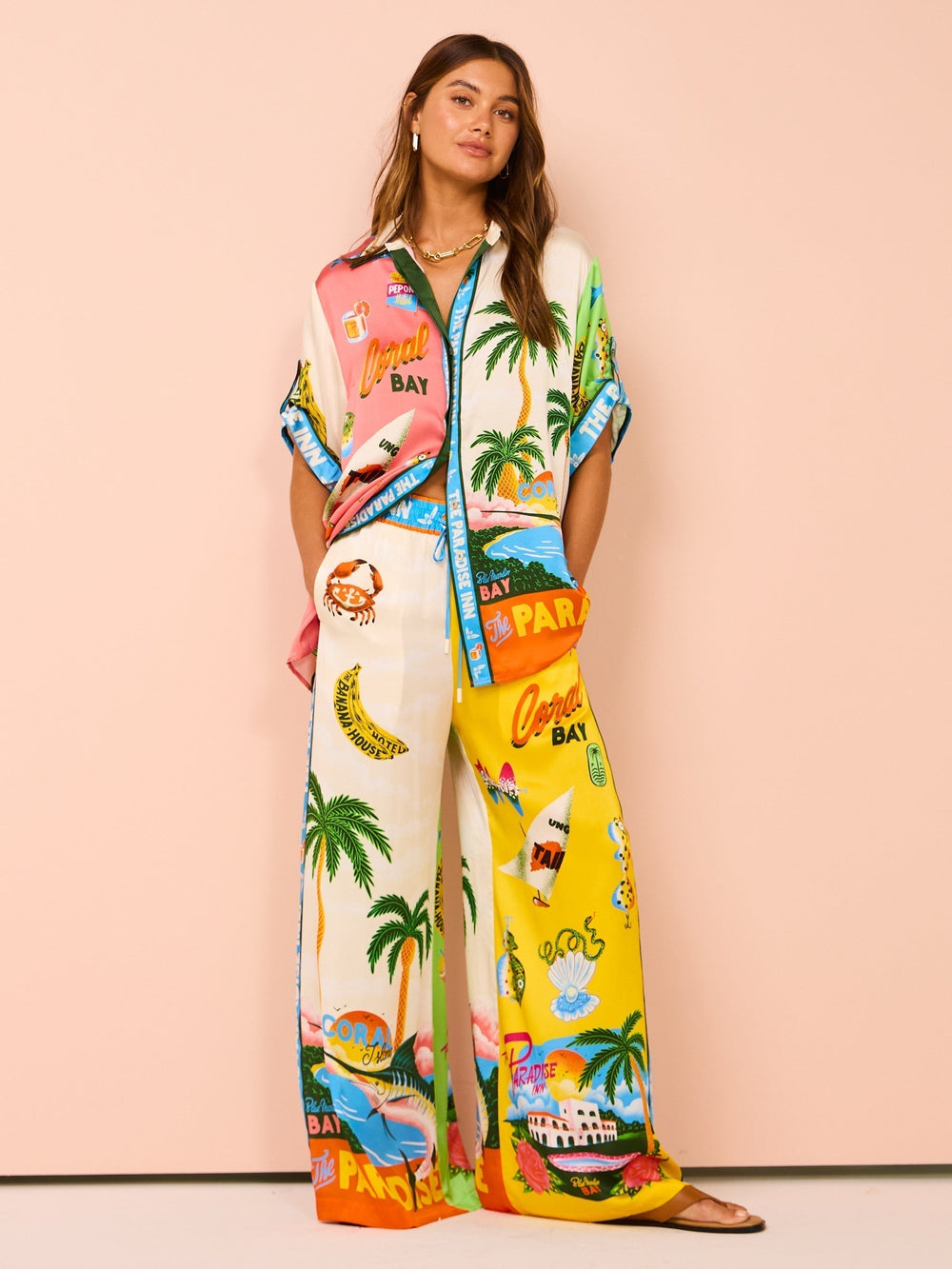 Selina™ — Completo da Spiaggia Due Pezzi a Stampa Tropicale