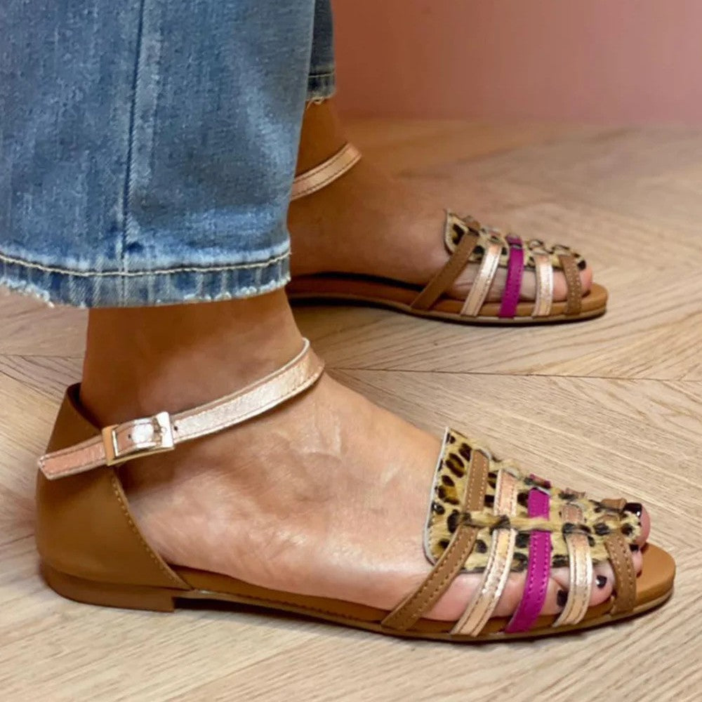 Nora — Sandalo Basso Multi-Fascia