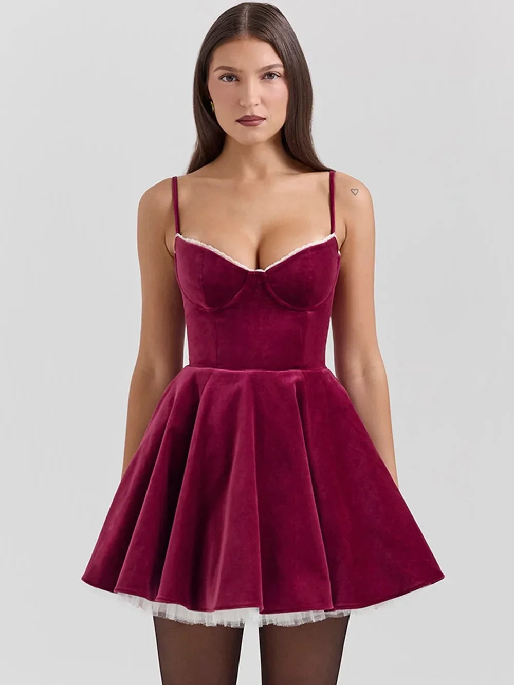 Teresa — Abito in Raso Elegante