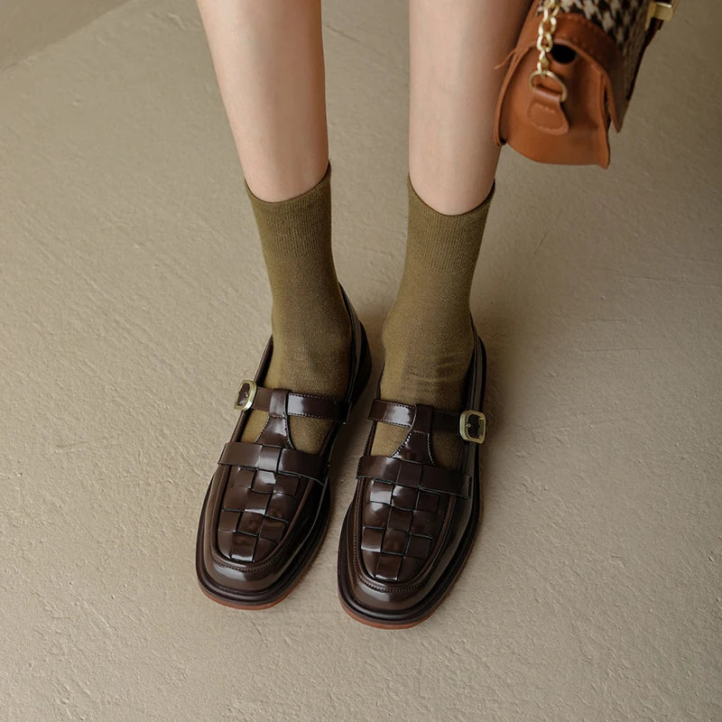 Isava — Ballerine Retrò in Stile Vintage