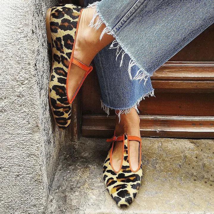 Ballerine con Cinturino Stampa Leopardata