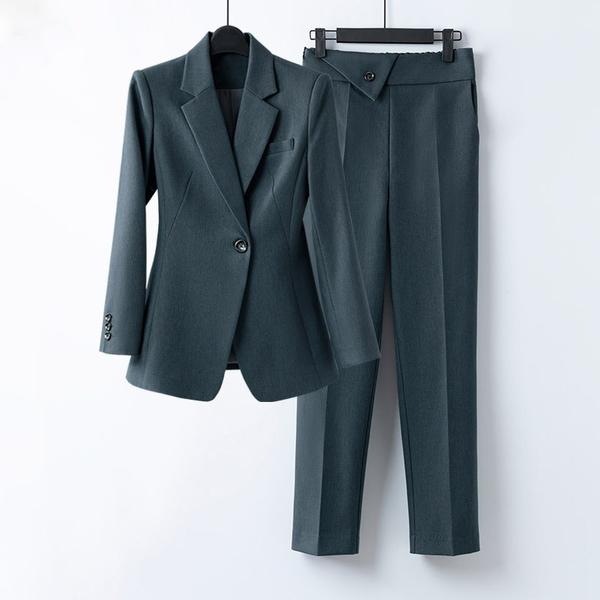 Maddalena — Completo con Blazer Raffinato