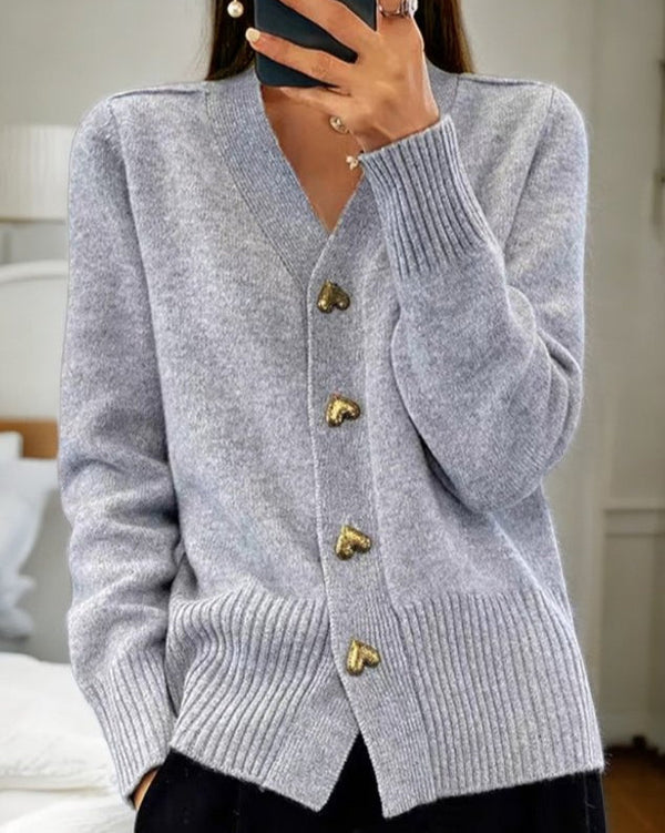 Adele — Cardigan Elegante con Bottoni a Cuore